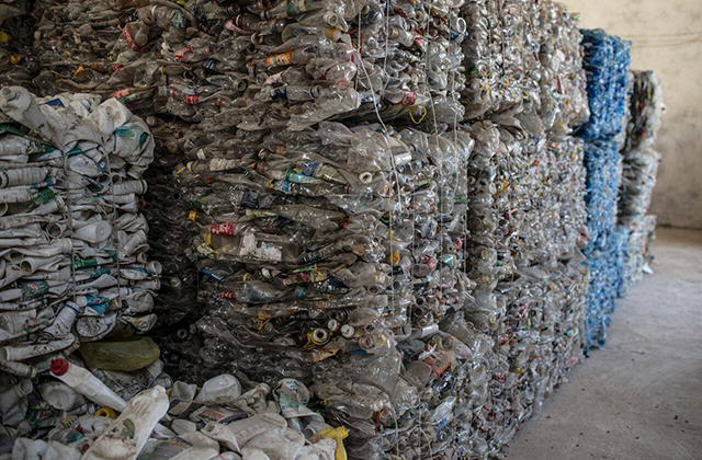 Mixed recyclables